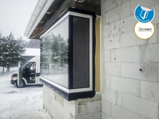 Białe okna PCV Ideal 8000 firmy AdamS Szymko