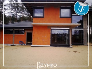 Inwestycja w Grabówce koło Białegostoku - prawidłowy montaż okien oraz rolet zewnętrznych w domu z cegły ceramicznej Szymko