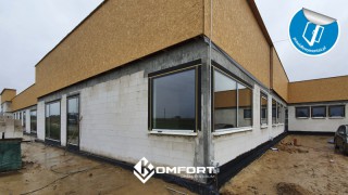 Prawidłowy montaż okien Al-Tech w przedszkolu Komfort