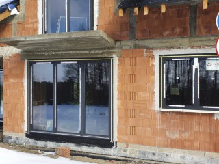 Prezentujemy nowoczesne i energooszczędne okna i drzwi firmy VETREX Okna Premium. Komfort